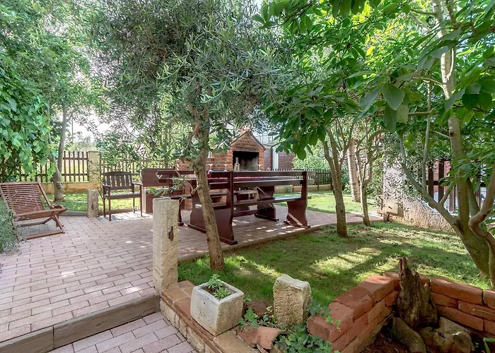 San Lägenhet Ližnjan